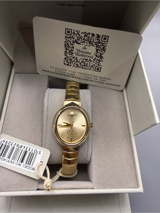 Vivienne Westwood Gold-Tone Oval Link Bracelet Watch main image 5